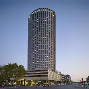 4* Hotel Hyatt Regency Etoile