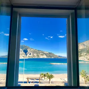 Longue 2 Apartment Menton