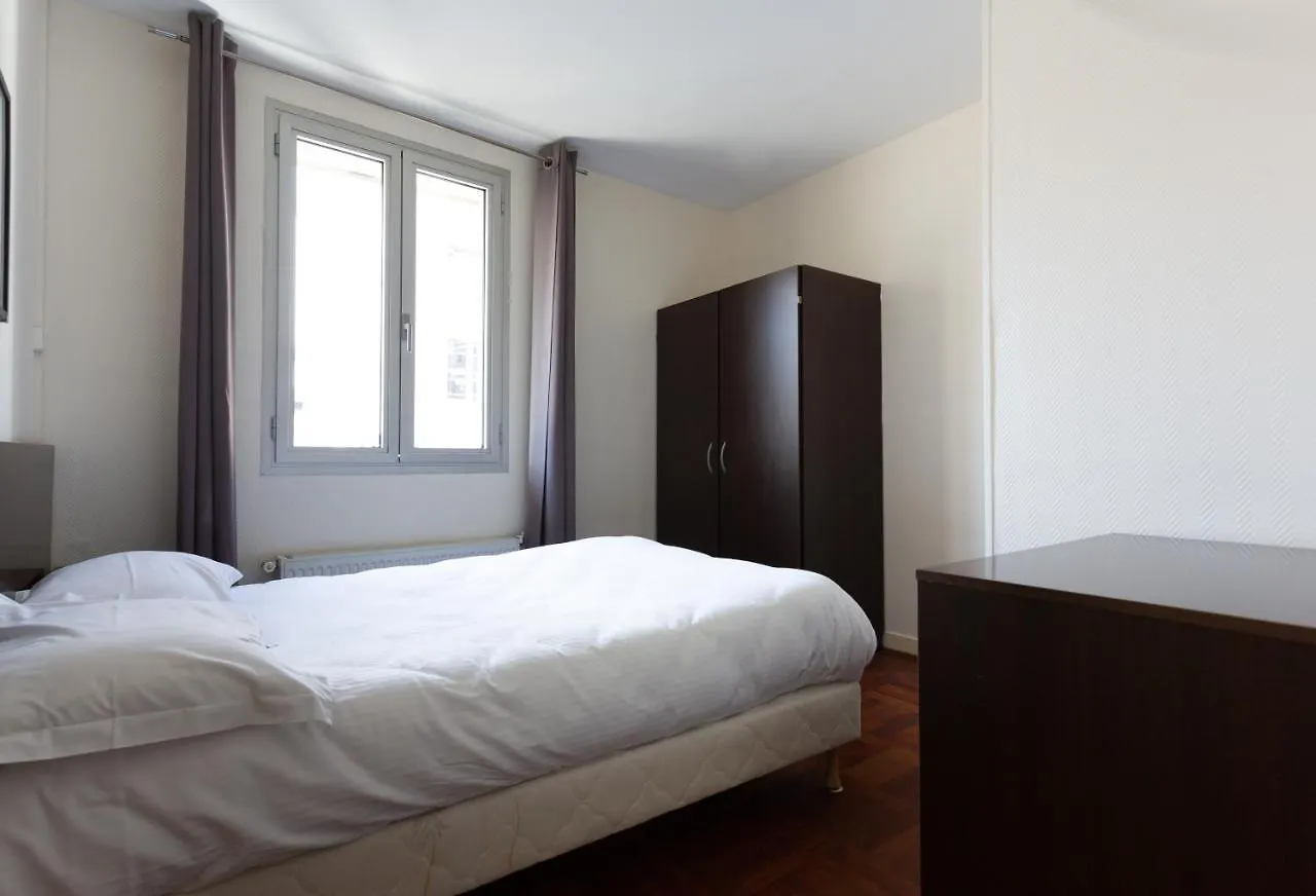 Hotel Mimosa Париж